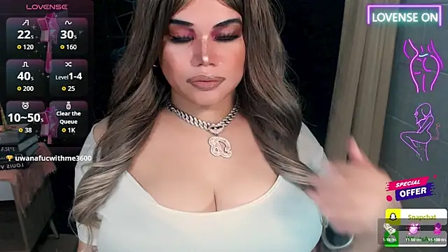 xHugeHarleySelfsuckerx webcam