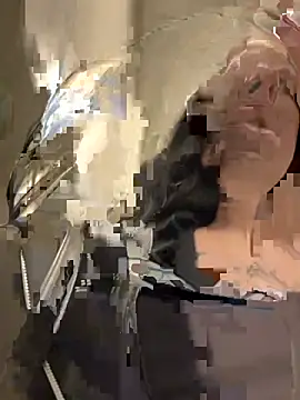 AlishaOfThorns webcam