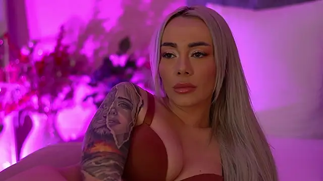 FrancescaMcGray webcam