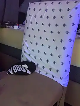 Triggerhappycj100 webcam