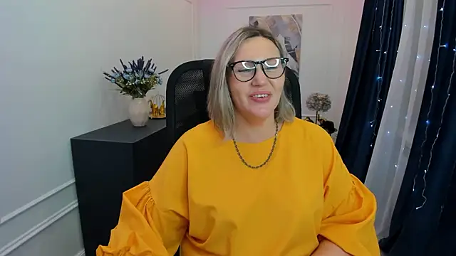 ninastarle - NinaStarle's free webcam