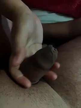 MadaamJizz_DickLewd webcam