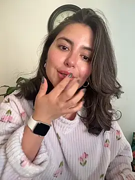 sukhakunis1 (F young) - Give love to my pussy, it feels delicio