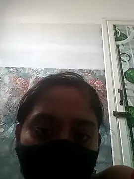 Webcam Model (shrutee12)  is live.Free join now!