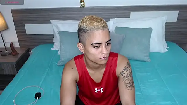 Liiamthompson webcam