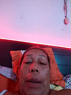 Ruby-Hot-Milf webcam