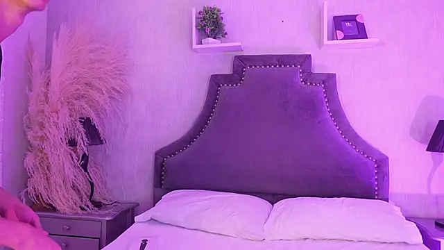 AdharaSweet1_ Live Webcam on Stripchat