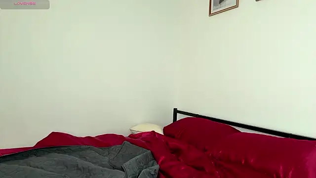 Megan-Longoria webcam