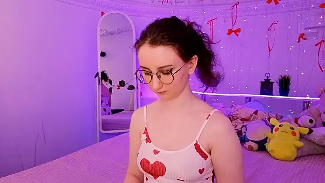 sunshineblaze - SunshineBlaze's free webcam - UK Sex Cams