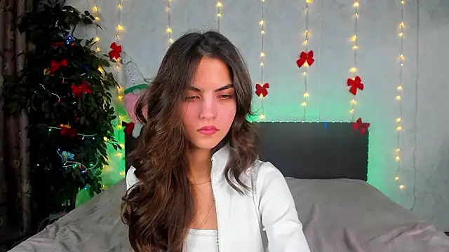 Milana_Crystal_ webcam