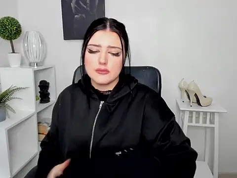 miahavefun - Miahavefun's free webcam - UK Sex Cams