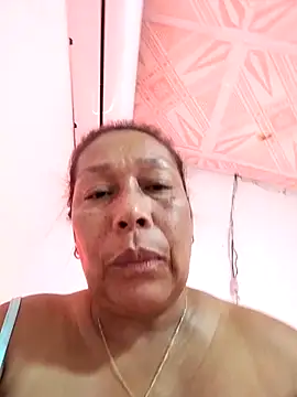 Ruby-Hot-Milf webcam