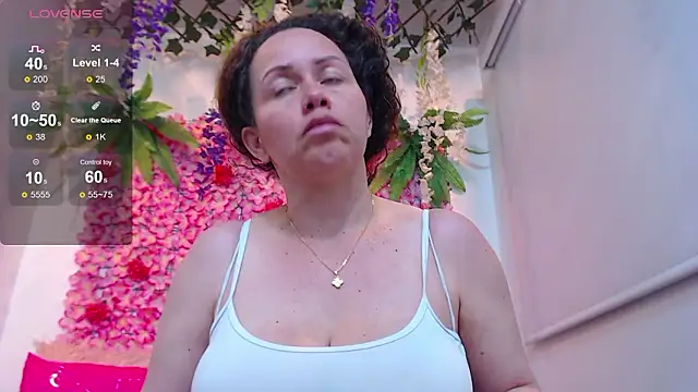 BLONDE_SEXYHOT webcam