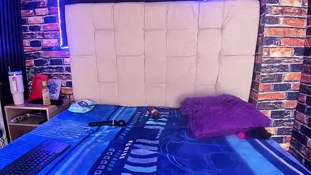 meelanyharux303av webcam