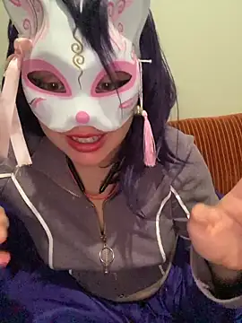 Lucy_YupiSweet webcam