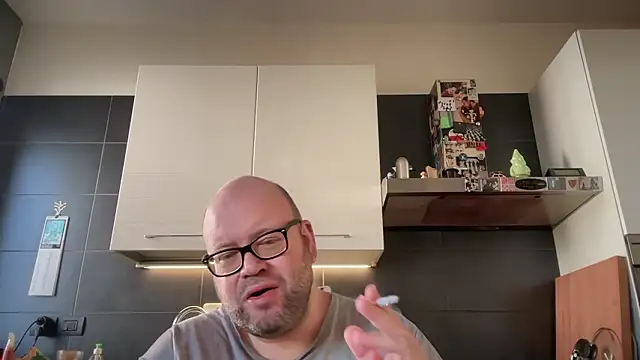 theitalianbear webcam