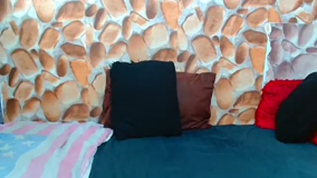 africanbigassxx98 - AfricanBigAssxx98's free webcam - UK Sex Cams