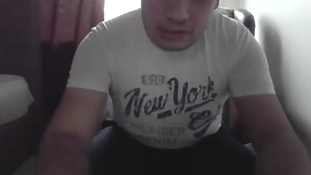 TurkishNudistMan webcam