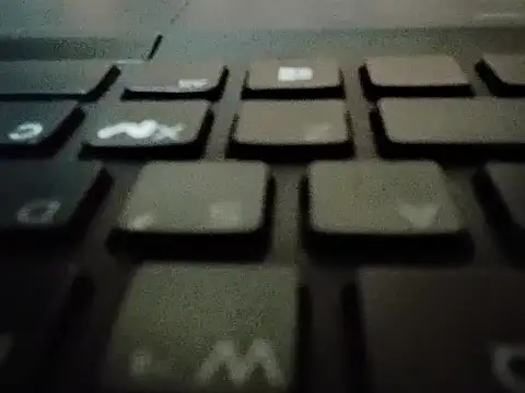 tuyet696 - Tuyet696's free webcam - UK Sex Cams