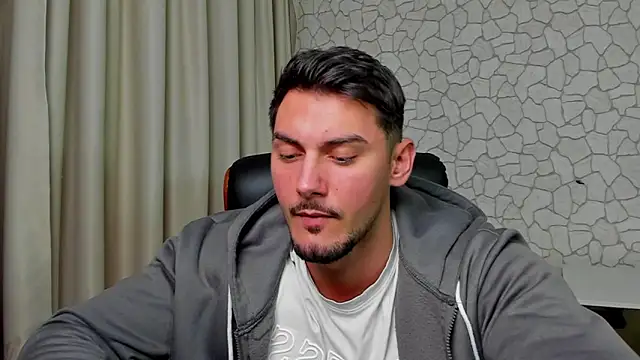 clintmasters (M young) - TRIP TO DUBAI !!