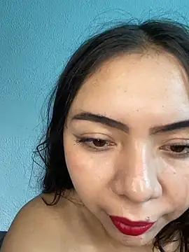 valepradaoficial webcam