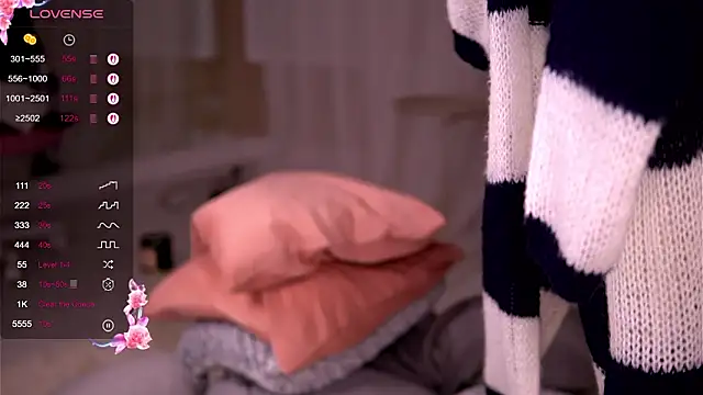 pureelliex - PureEllieX's free webcam - UK Sex Cams