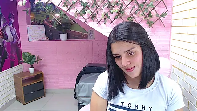 marceline_cutte - Marceline_cutte's free webcam - UK Sex Cams