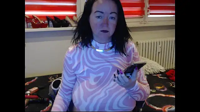 alexie33 - Alexie33's free webcam - UK Sex Cams