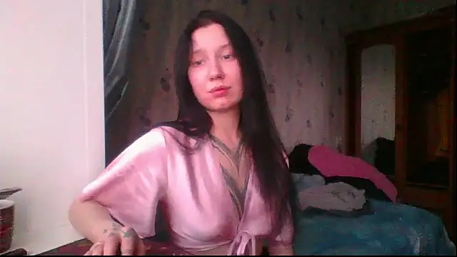 RussNocturnal webcam