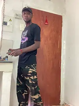 BloodmoonAlpha_1 webcam