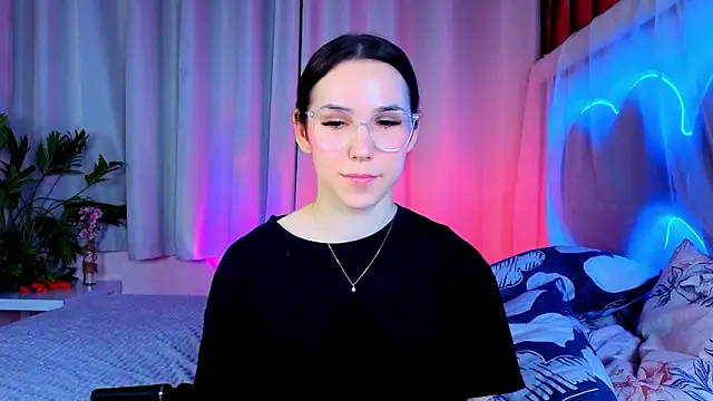 -cindylou - -CindyLou's free webcam