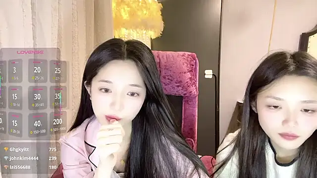 美女OiOi-666在线直播