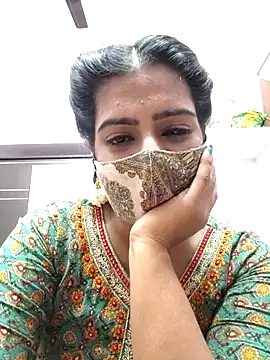 tamil-meenu12 - Tamil-Meenu12's free webcam