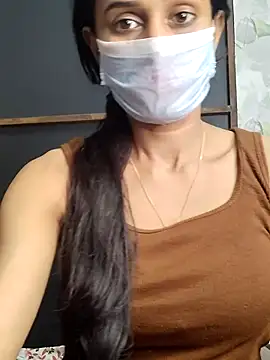 Webcam Model (Saharaa) is live