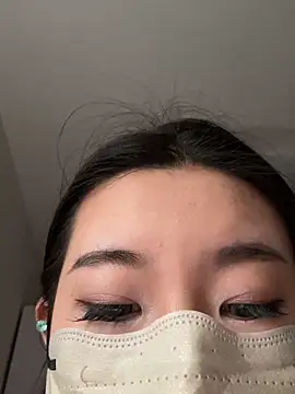 lulu125216 - Lulu125216's free webcam