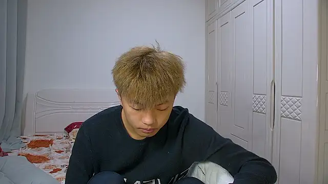 Chocolates-001 webcam