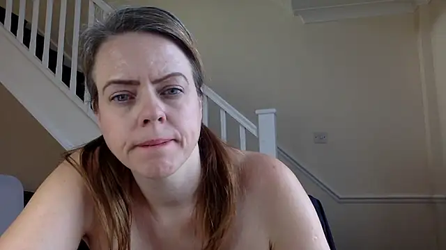 ElizabethArden42- webcam