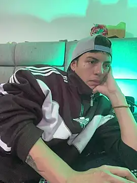 NaytonFreeman webcam