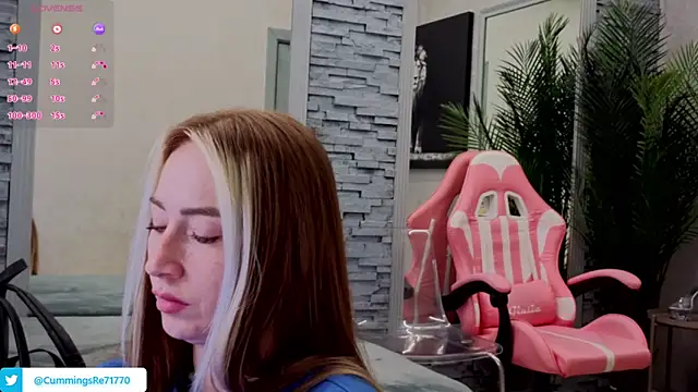 Reina_Cummings webcam