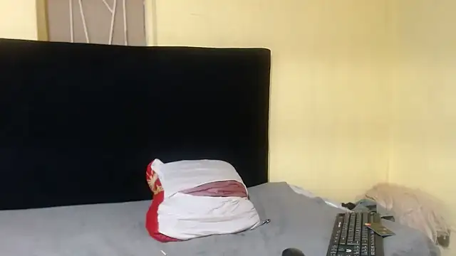 Freaky-Nicky18 webcam