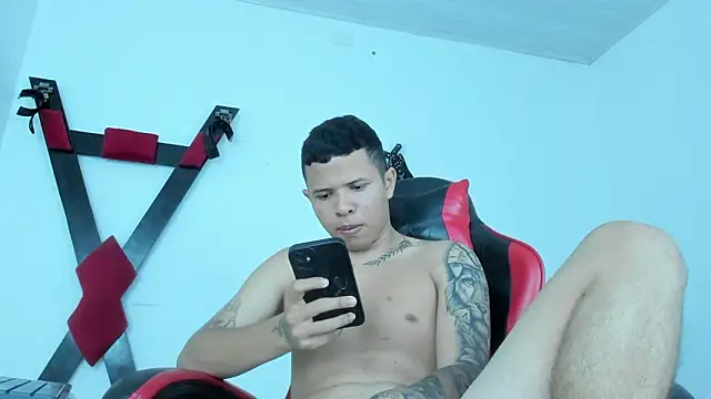 Steven19_LatinBoy webcam