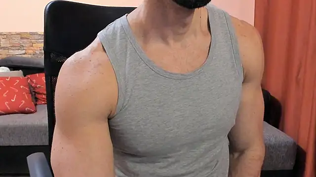 HotHunkTrainer webcam