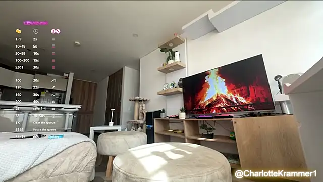 MisscharlotteK webcam