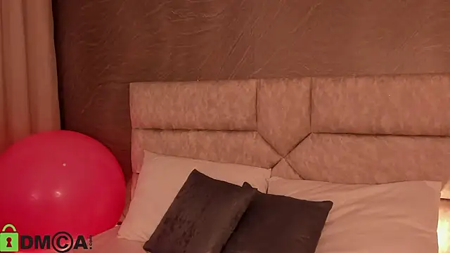 Cristal__adams webcam