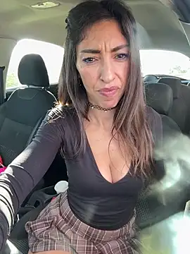 Amani_thewolf webcam