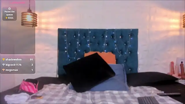 samantha_foxyy webcam