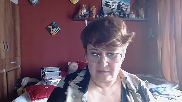 sasharosee2 - Sasharosee2's free webcam - UK Sex Cams