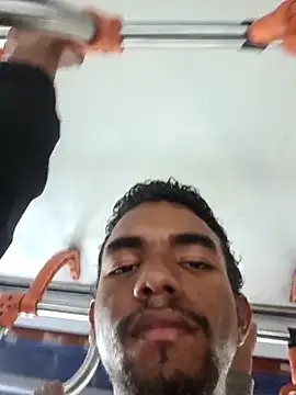 reynold2608 - Reynold2608's free webcam