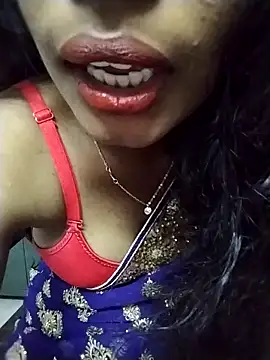 Webcam Model (Sukanya__)  is live.Free join now!