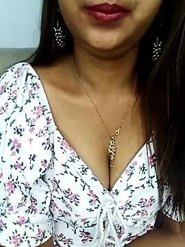 Webcam Model (Marathi_gavtami)  is live.Free join now!